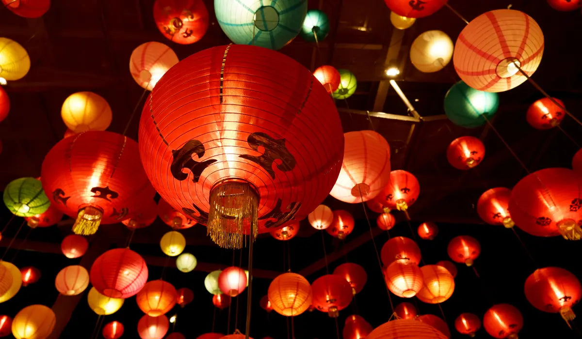 Wish you all a happy Mid-Autumn Festival and happiness and well-being for your family GMKtec