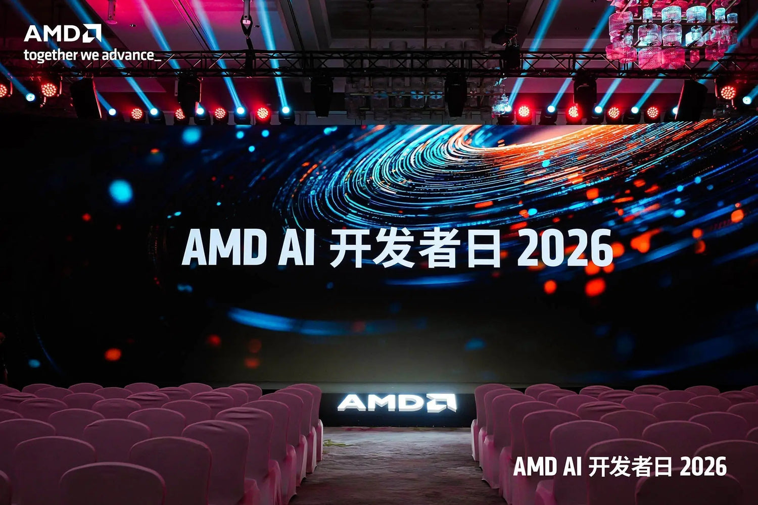Lisa Su’s Signature! GMKtec EVO-X2/X3 Shine at AMD AI DevDay GMKtec